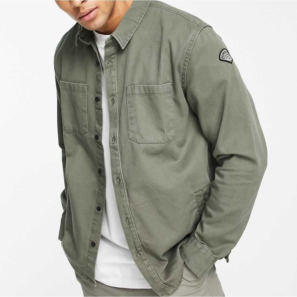 LIKE NEW Quicksilver Khaki Long Sleeved Shirt Jacket 4 Pockets